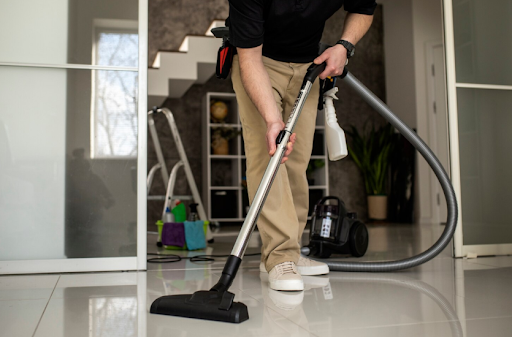 Booking End-of-Lease Cleaning