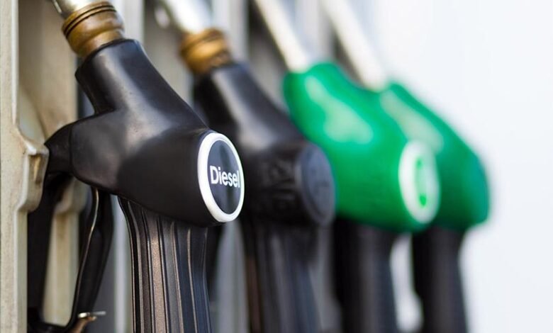 Diesel fuel pump nozzle